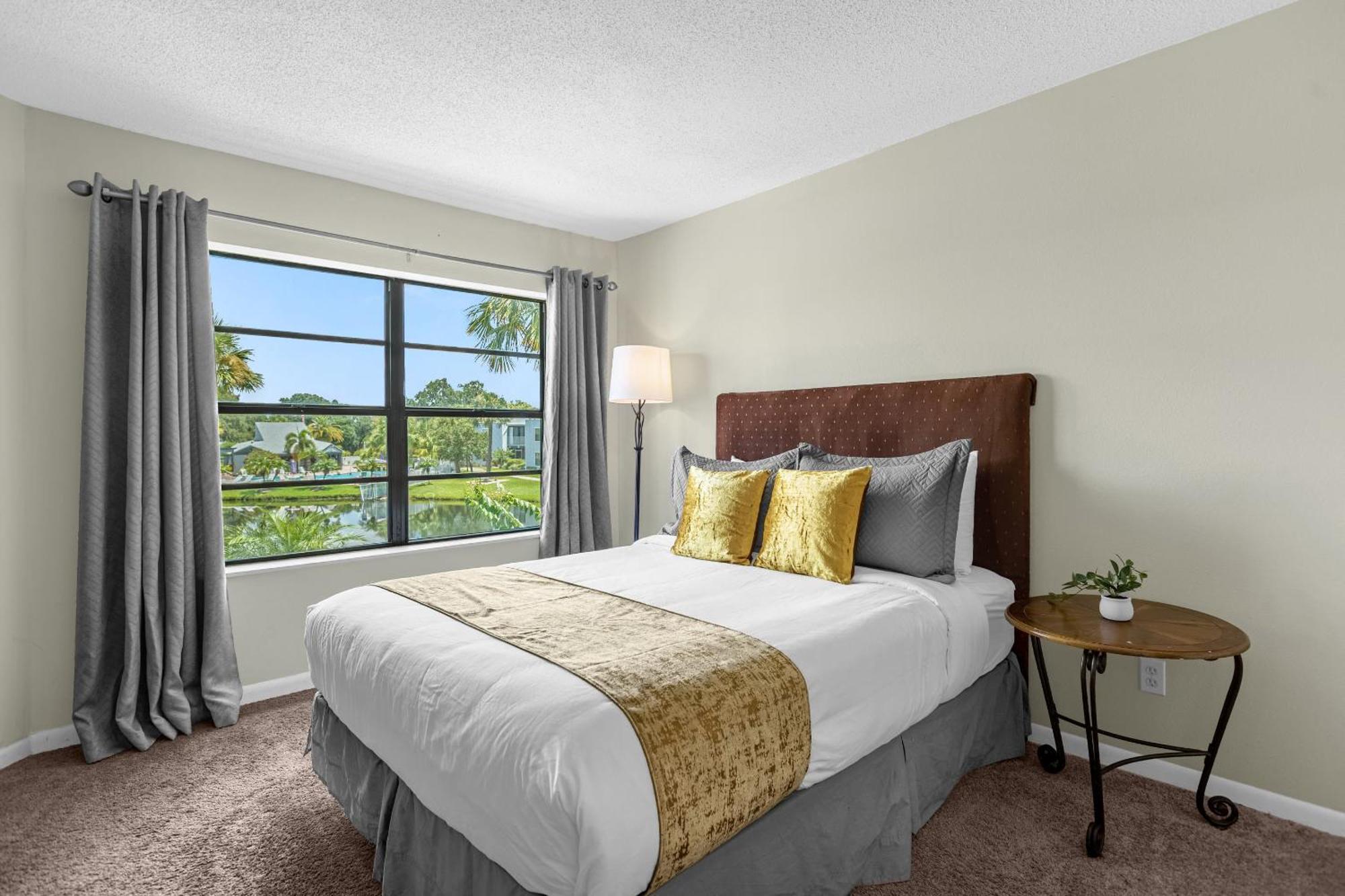 Modern Cozy 2Br Condo Near Disney ออร์ลันโด ภายนอก รูปภาพ