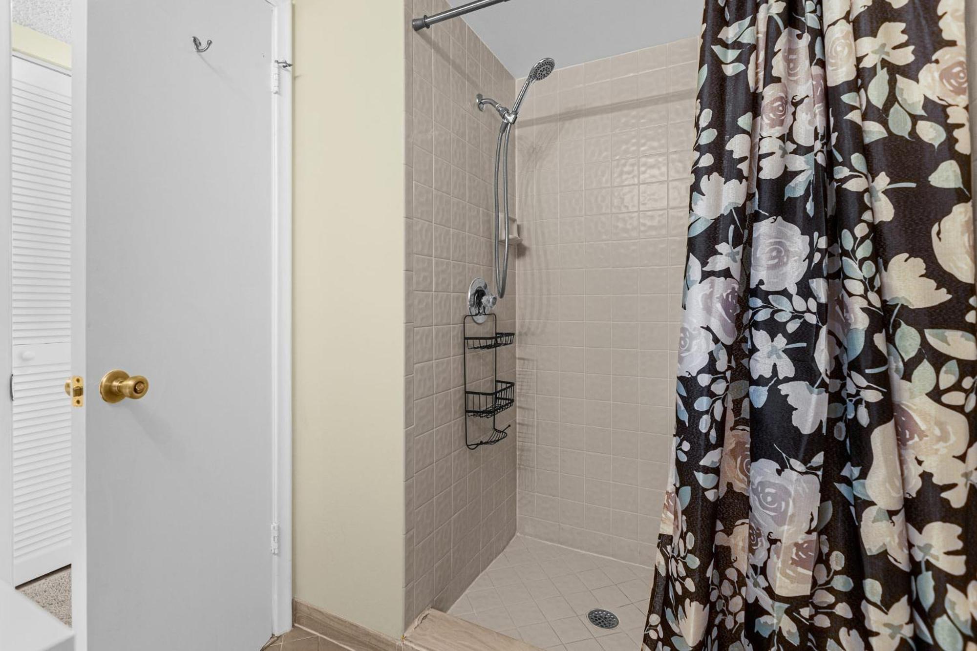 Modern Cozy 2Br Condo Near Disney ออร์ลันโด ภายนอก รูปภาพ